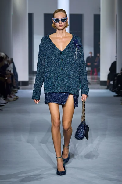 Look 23